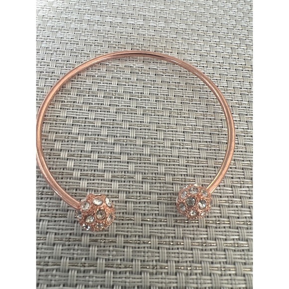 Fashion Bracelet Lot 3/$20 - Picture 4 of 6